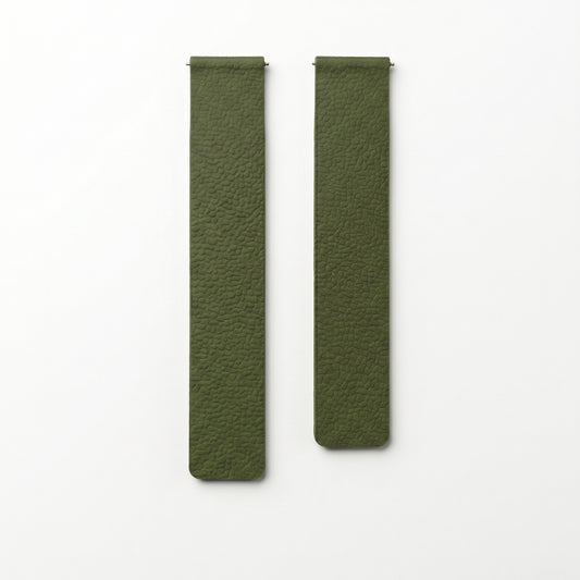 Cypher Magnetic Loop strap in Olive Green with pebbled texture and quick-release spring bars — no buckle magnetic closure